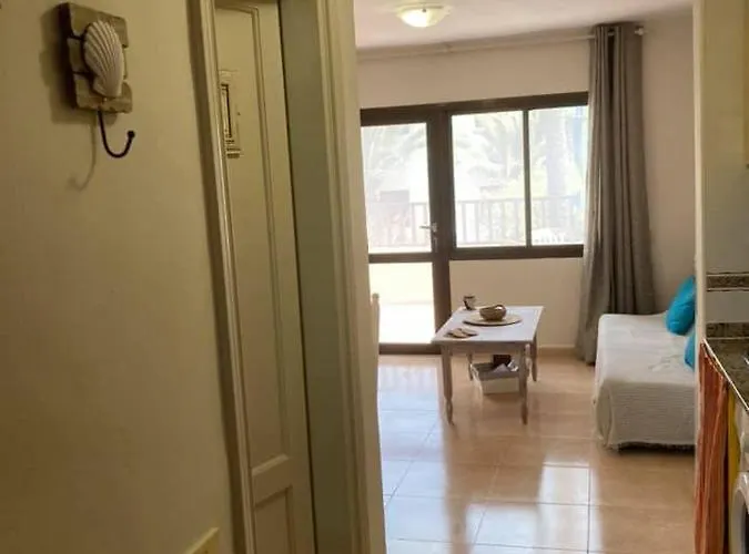 Casa Camar Aparthotel 4*